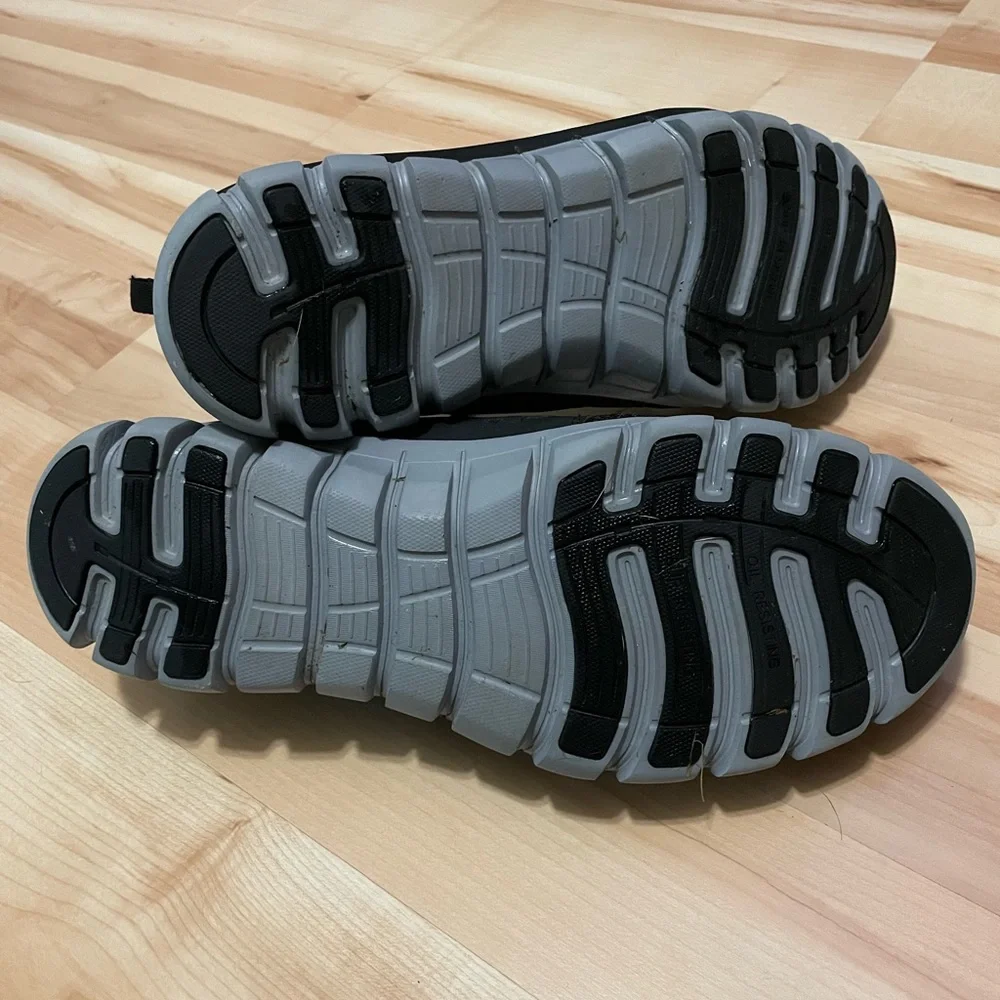 Reebok Alloy Toe Men’s Shoes - Picture 3 of 4